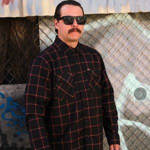 Dixxon flannel Slayer Large NITB